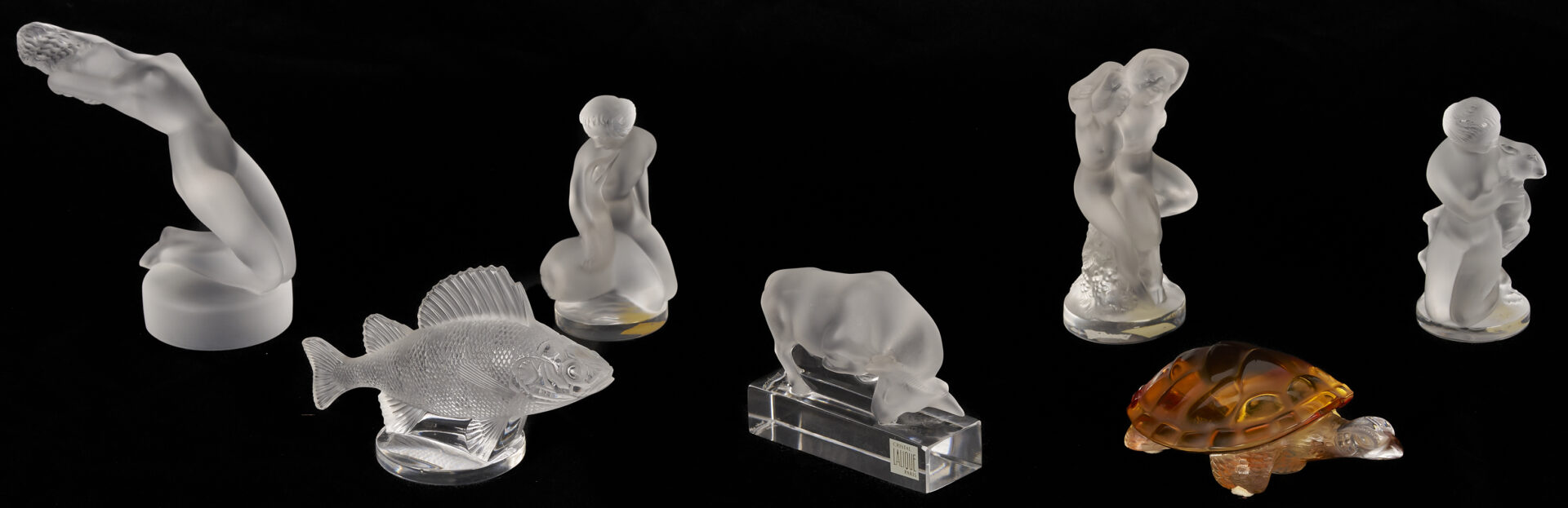 Lot 758: 7 Lalique Glass Figures & Sculptures