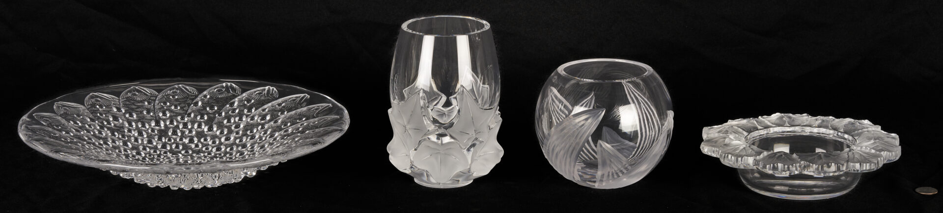 Lot 760: 4 Crystal Table Items, incl. Lalique