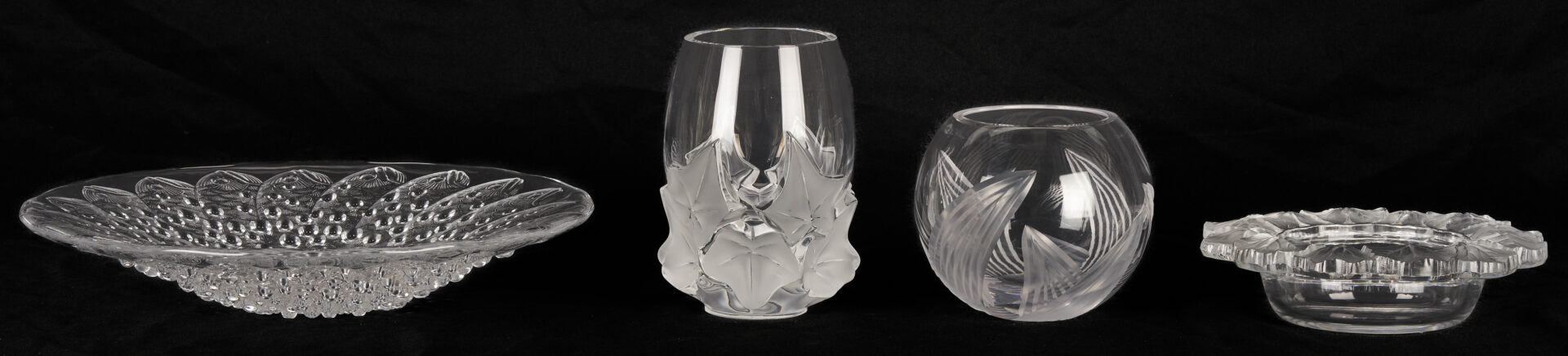 Lot 760: 4 Crystal Table Items, incl. Lalique