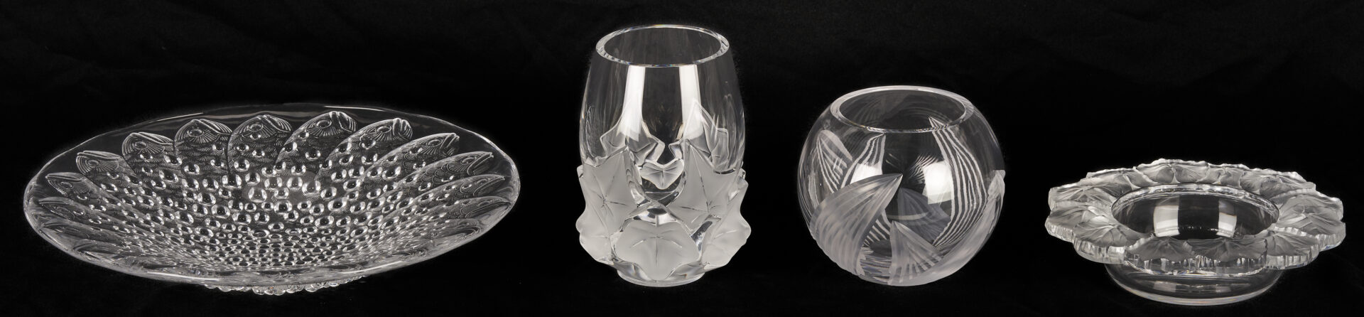 Lot 760: 4 Crystal Table Items, incl. Lalique
