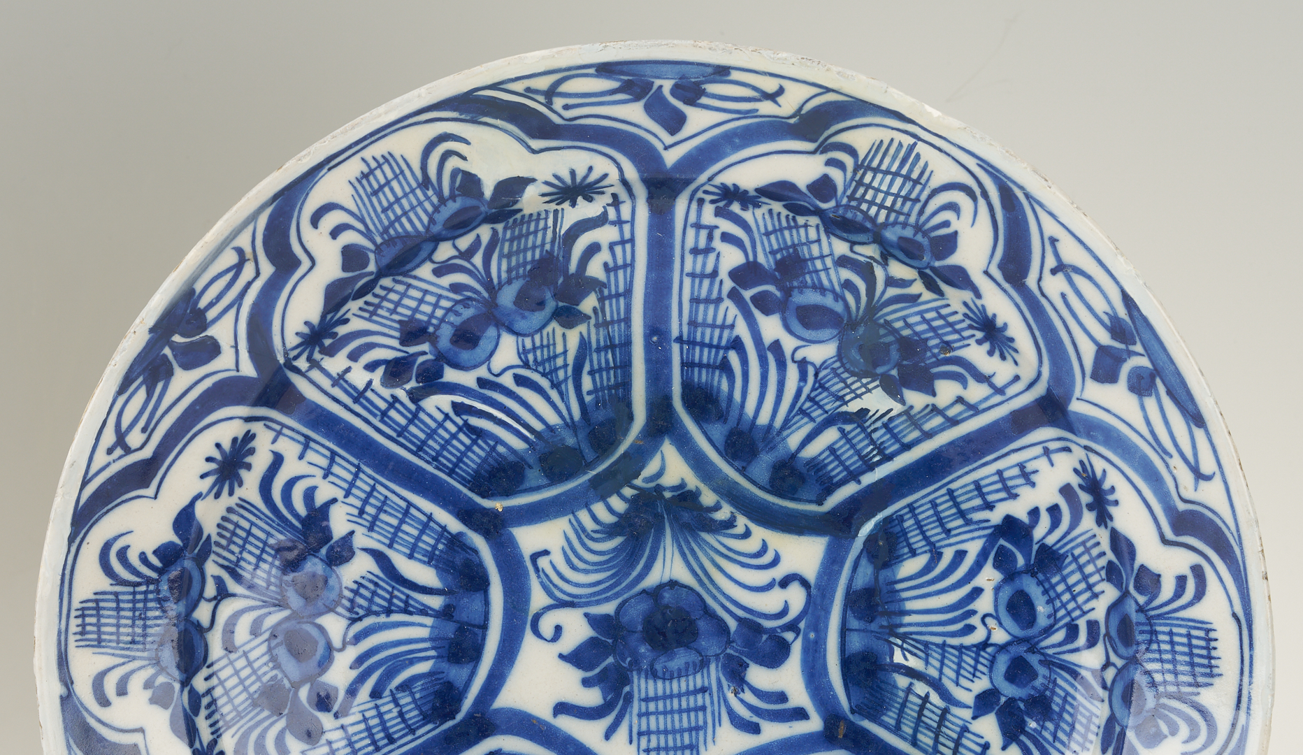 Lot 782: 2 Delft Blue and White Kraak Style Chargers