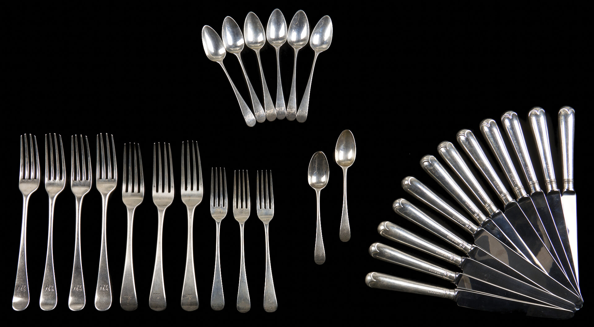 Lot 78: 30 Pcs. English Sterling Silver Flatware, incl. Bateman