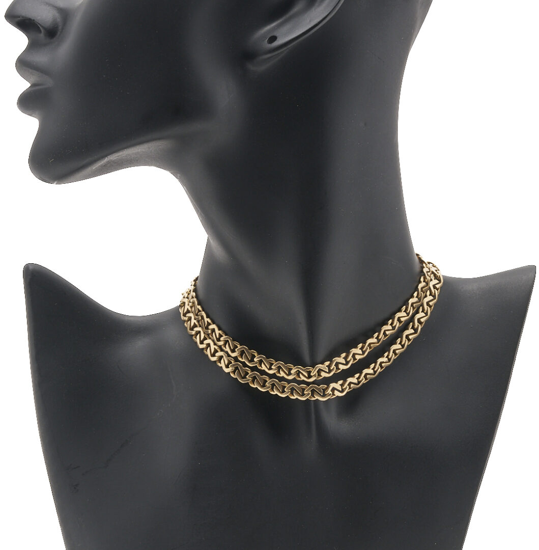 Lot 798: 14K Gold Cuban Link Necklace