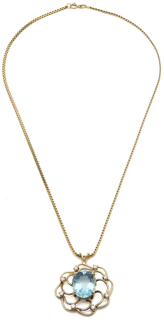 Lot 799: Aquamarine & Diamond Gold Pendant