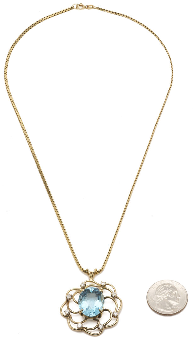 Lot 799: Aquamarine & Diamond Gold Pendant