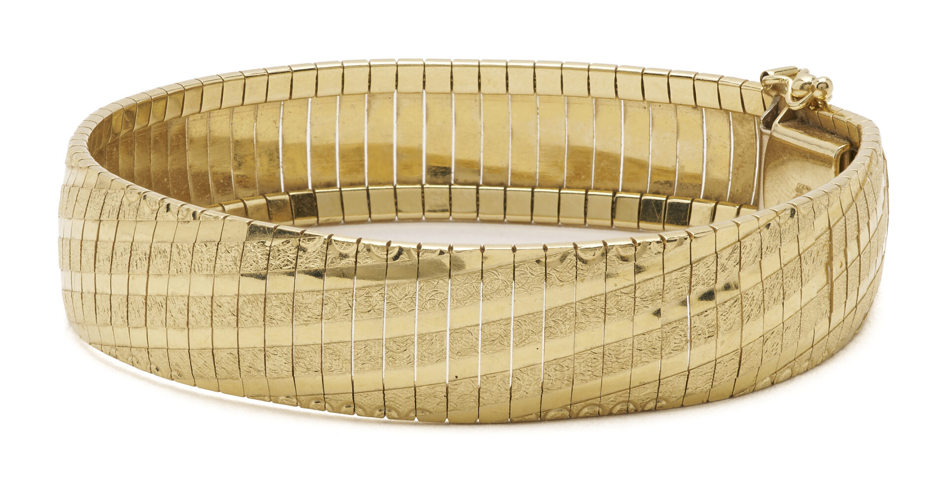 Lot 800: 14K Italian Yellow Gold Band Bracelet