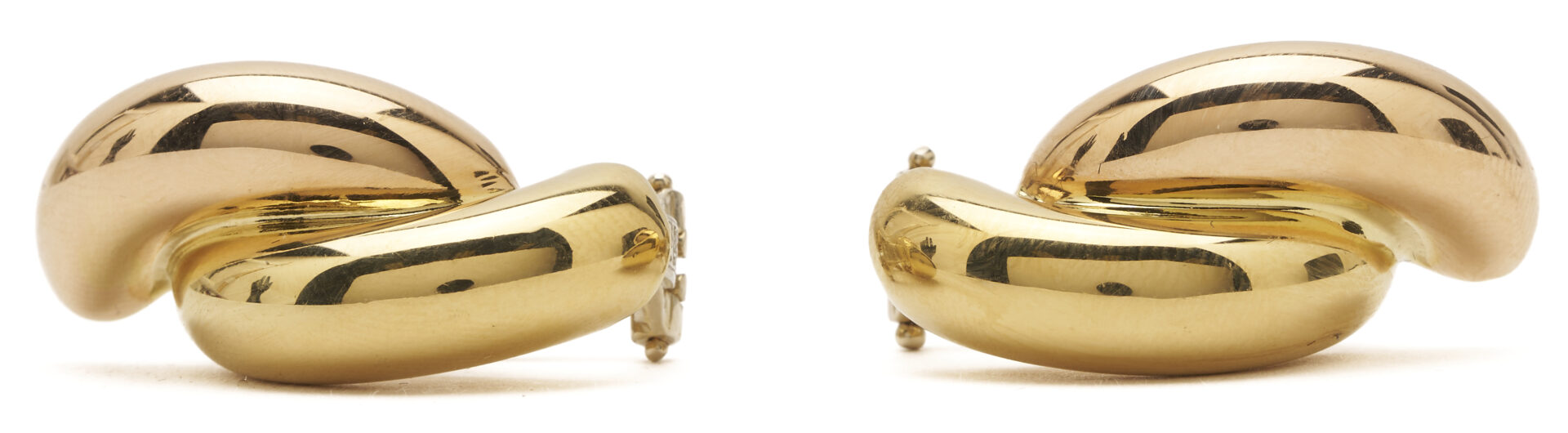 Lot 807: Nicolis Cola 18K Gold Clip-back Earrings