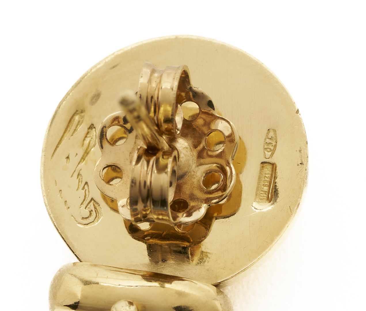 Lot 814: 18K Gold & Blue Topaz Earrings