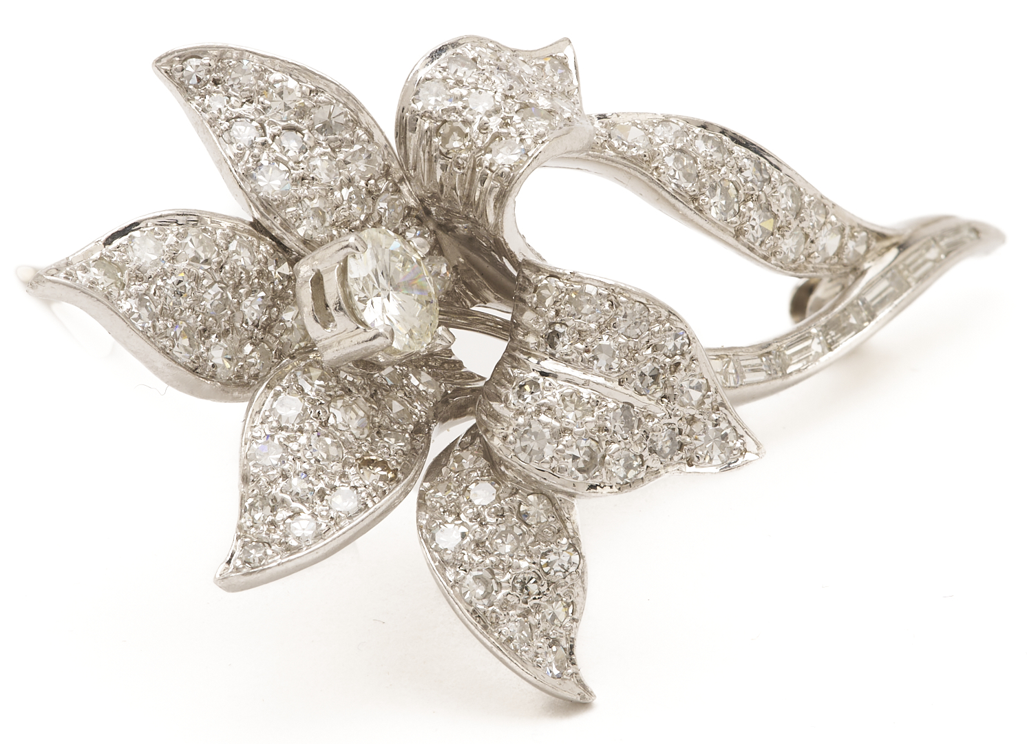 Lot 825: Platinum Diamond Flower Brooch