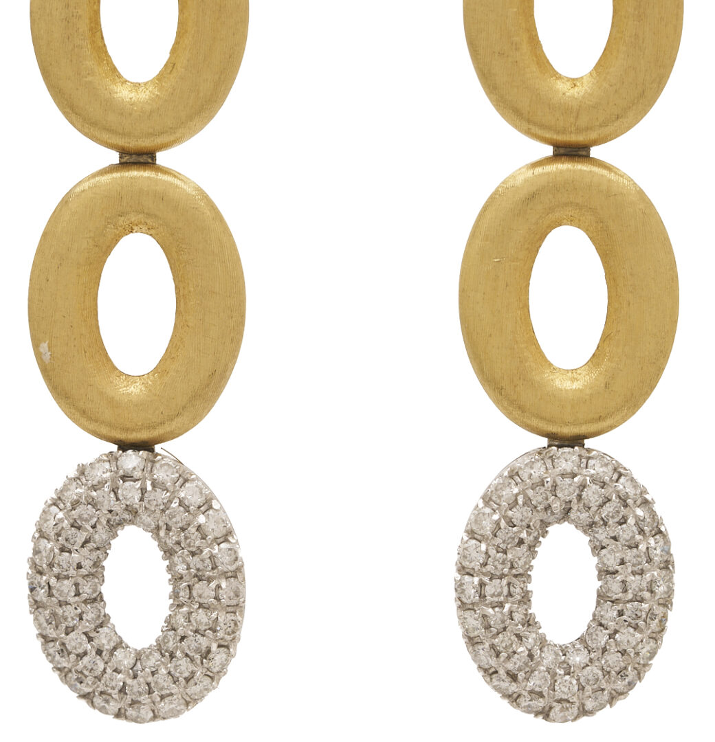 Lot 826: 18K Gold & Diamond Drop Earrings