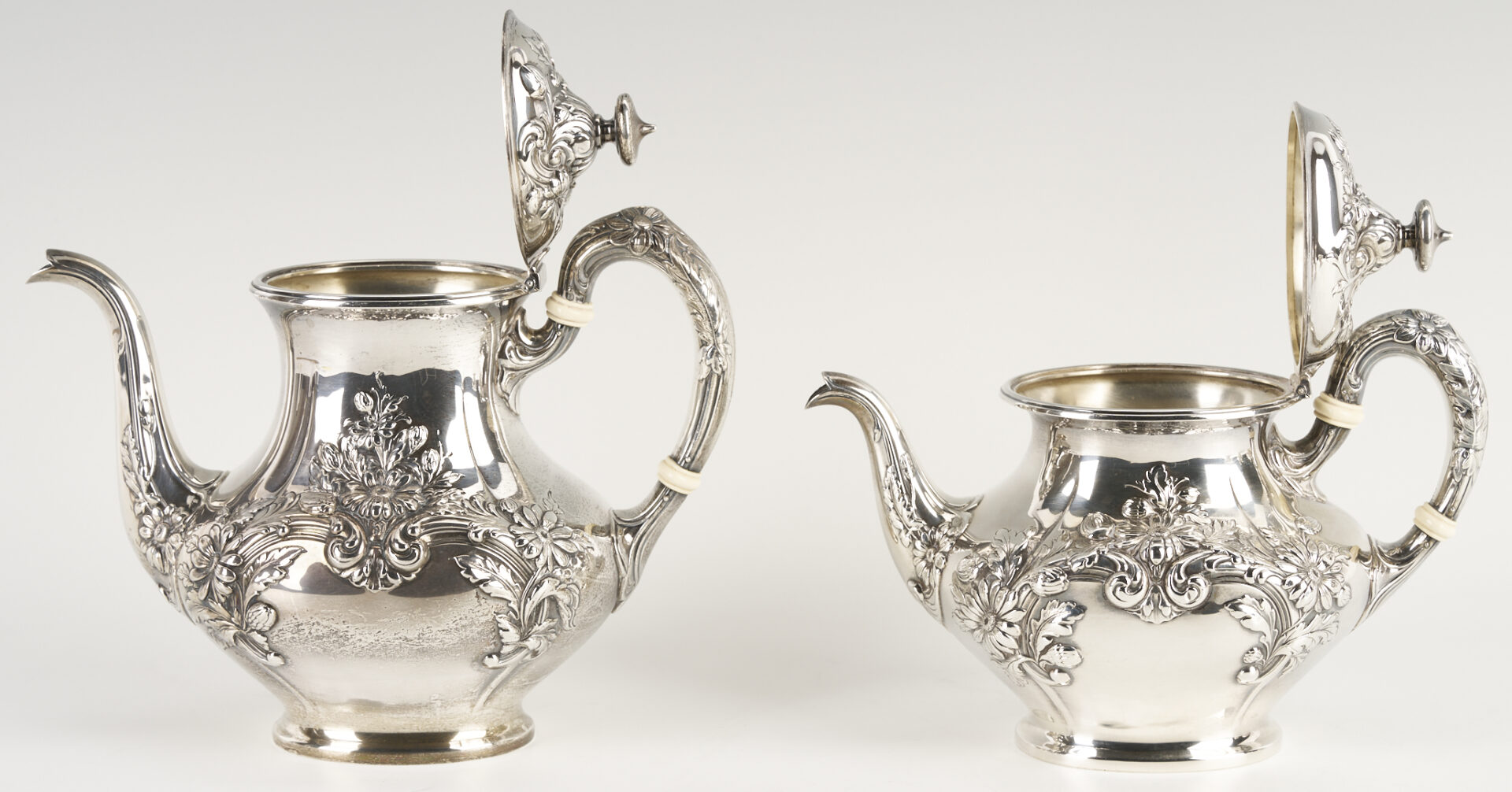Lot 835: Gorham Marguerite Pattern Sterling Tea Set, 5 pcs