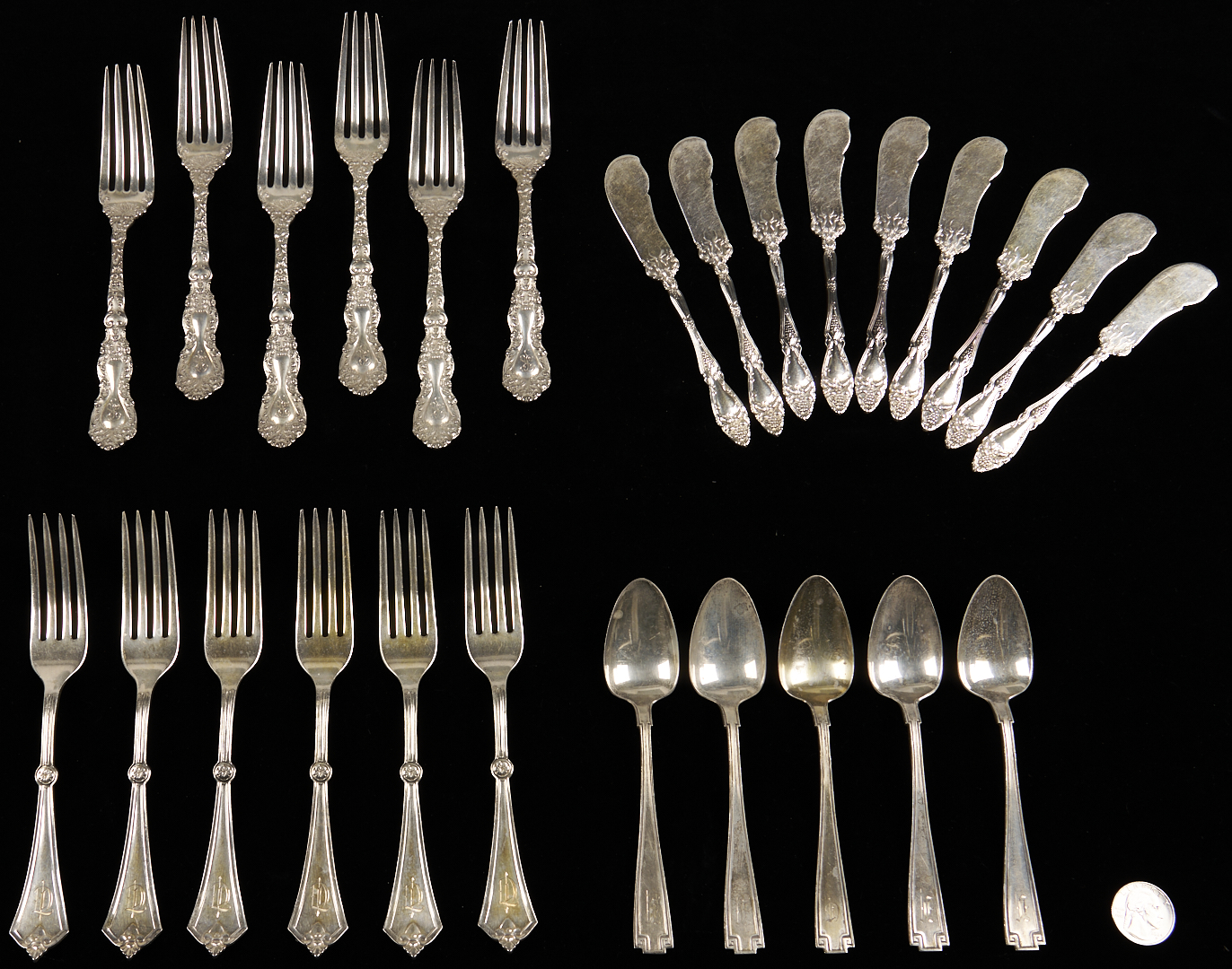Lot 843: 26 Pcs. Early 20th C. Flatware, mostly Gorham