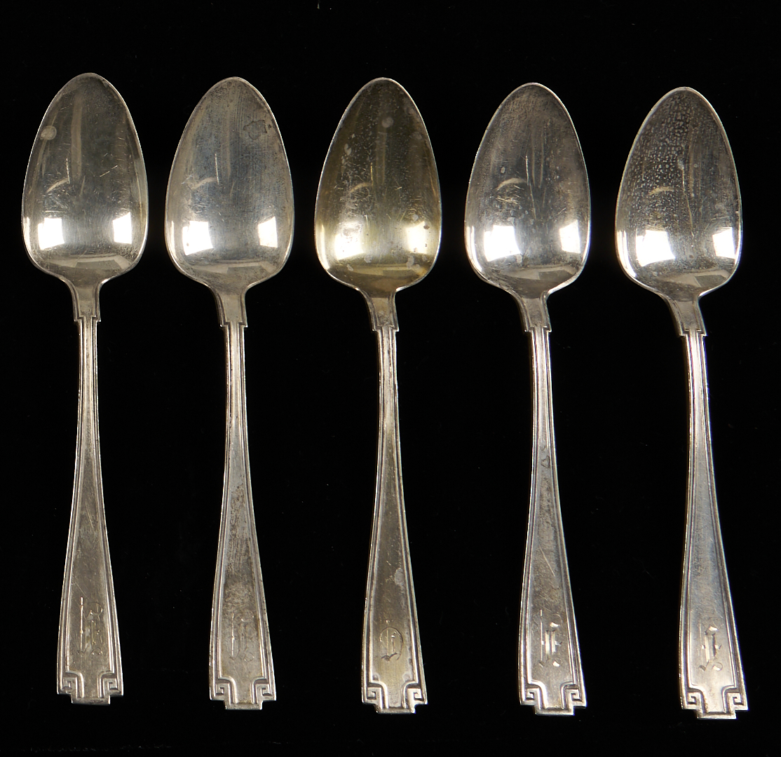 Lot 843: 26 Pcs. Early 20th C. Flatware, mostly Gorham