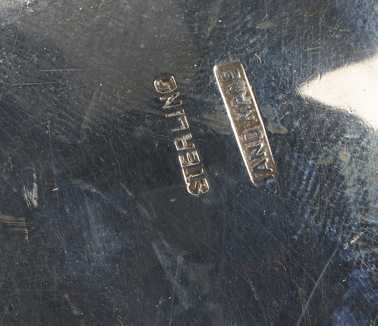 Lot 847: 14 Assembled Sterling Silver Table Items