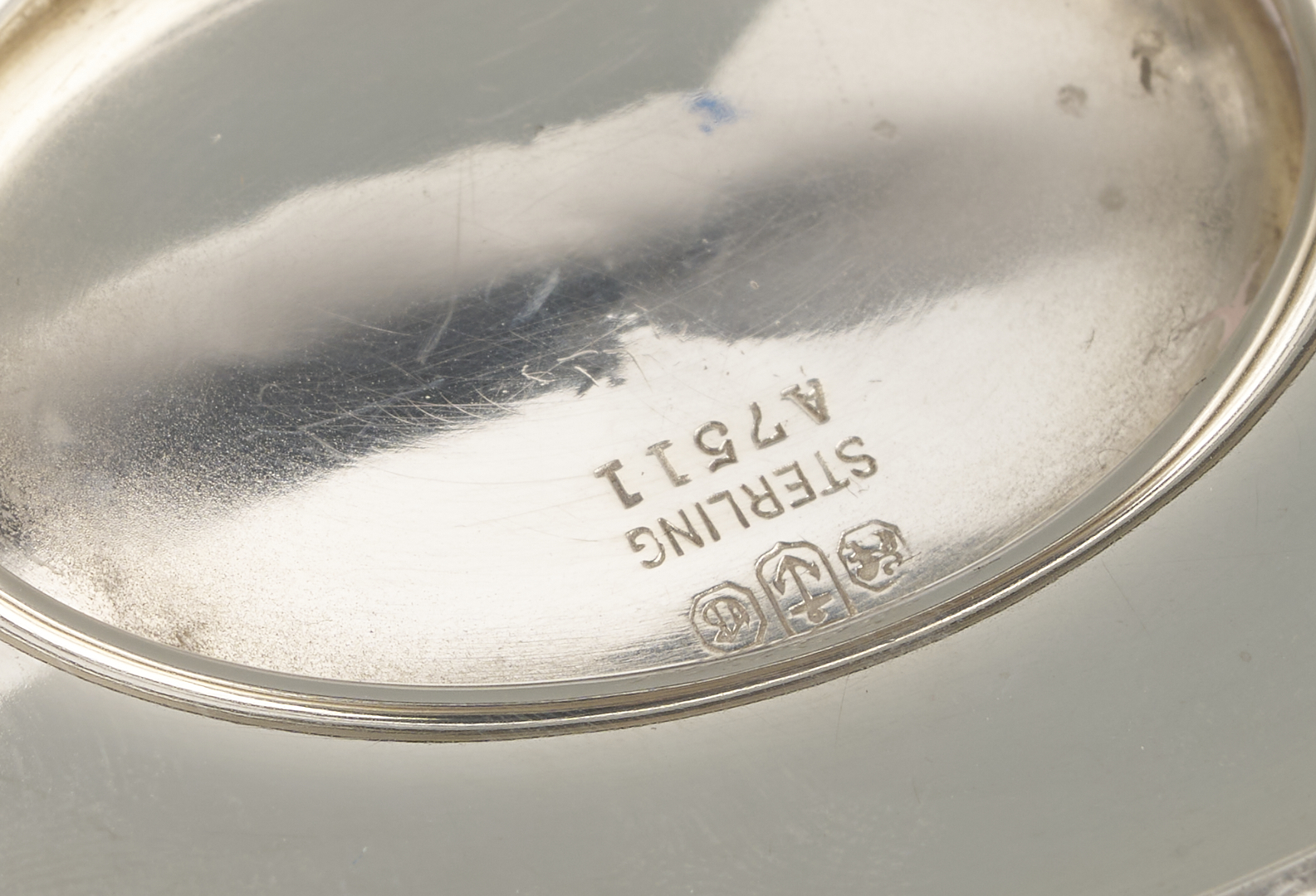 Lot 847: 14 Assembled Sterling Silver Table Items