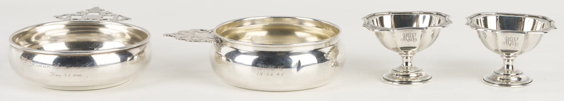 Lot 847: 14 Assembled Sterling Silver Table Items