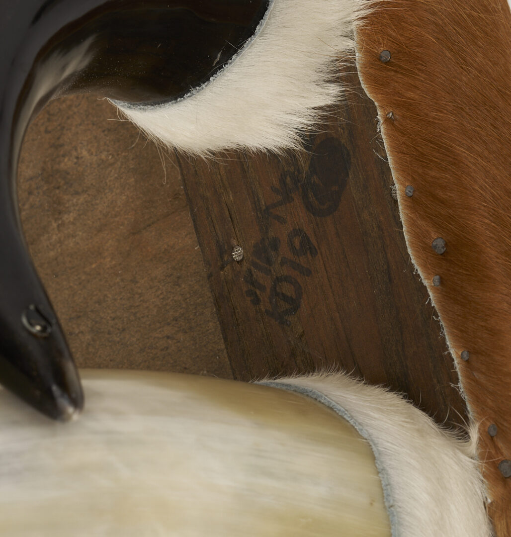 Lot 871: American Steer Horn Chair