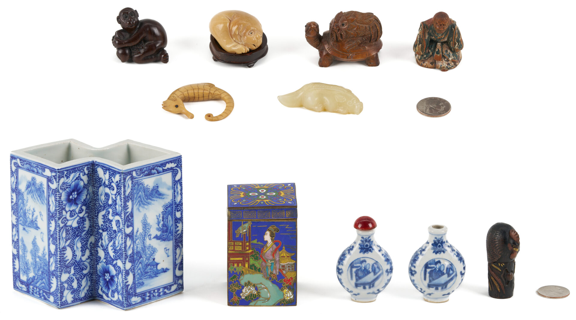 Lot 882: 11 Asian Deocrative Items. incl. Netsukes and More