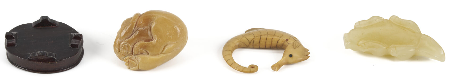 Lot 882: 11 Asian Deocrative Items. incl. Netsukes and More