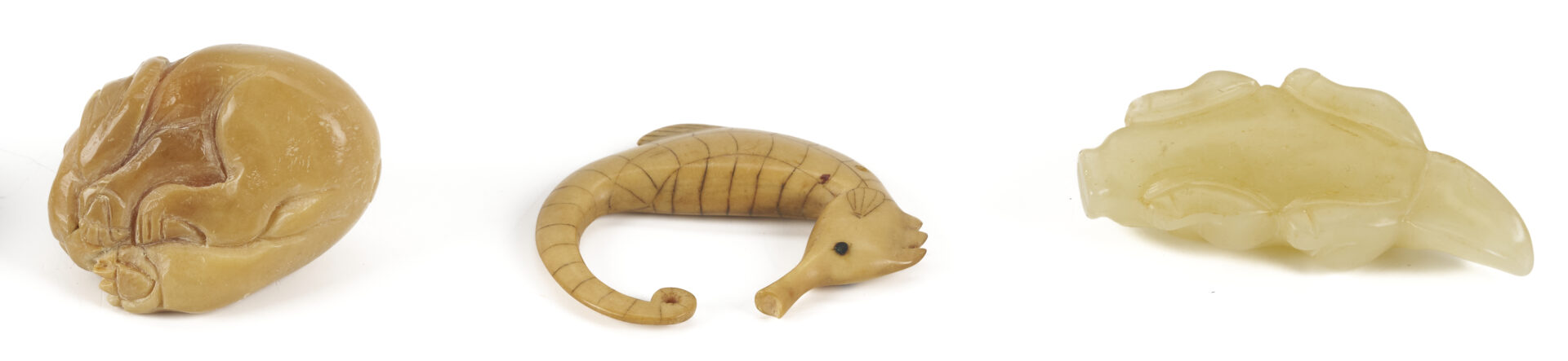 Lot 882: 11 Asian Deocrative Items. incl. Netsukes and More