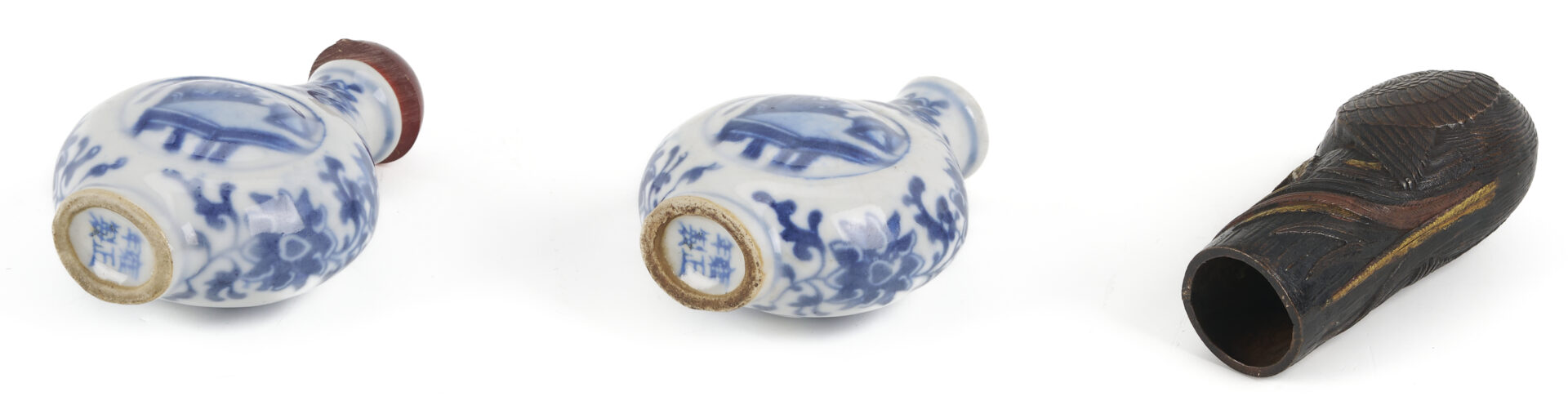 Lot 882: 11 Asian Deocrative Items. incl. Netsukes and More