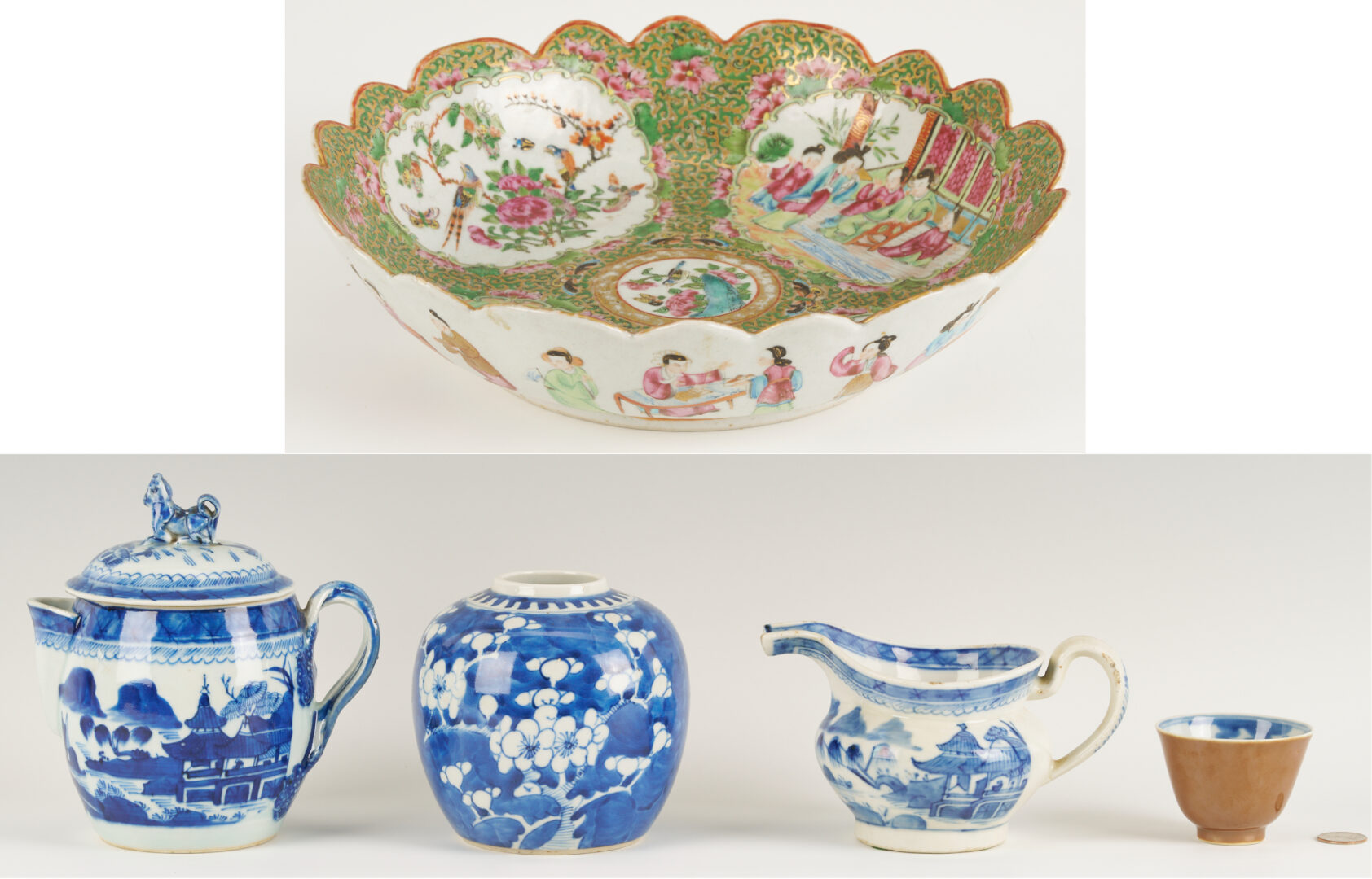 Lot 889: Chinese Export Rose Mandarin Porcelain Bowl, Scalloped Rim and 4 Chinese Blue & White Porcelain Items