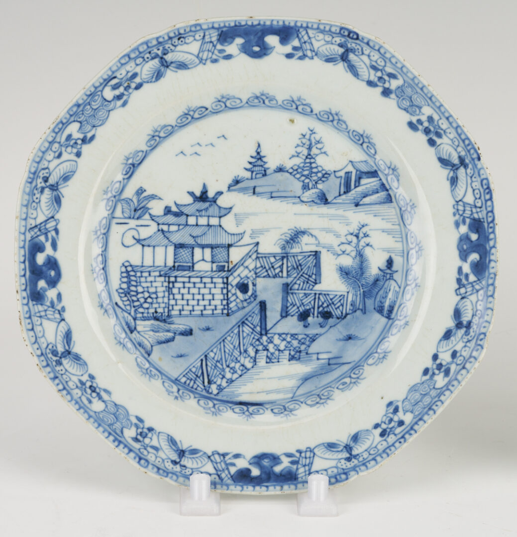 Lot 893: Chinese Blue & White Porcelain Vase and 2 Plates