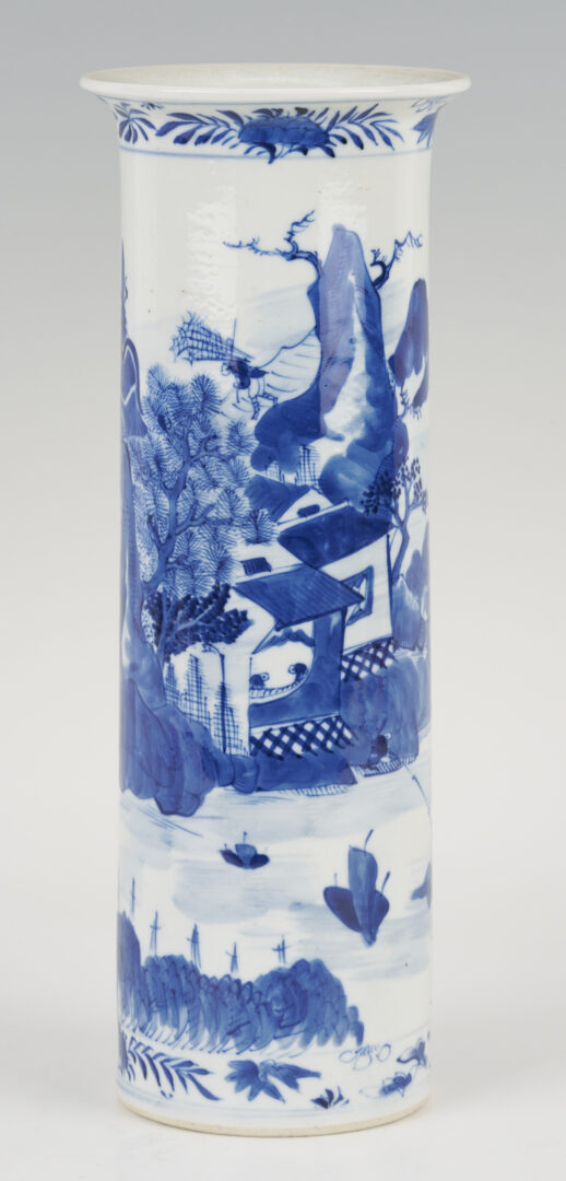 Lot 893: Chinese Blue & White Porcelain Vase and 2 Plates
