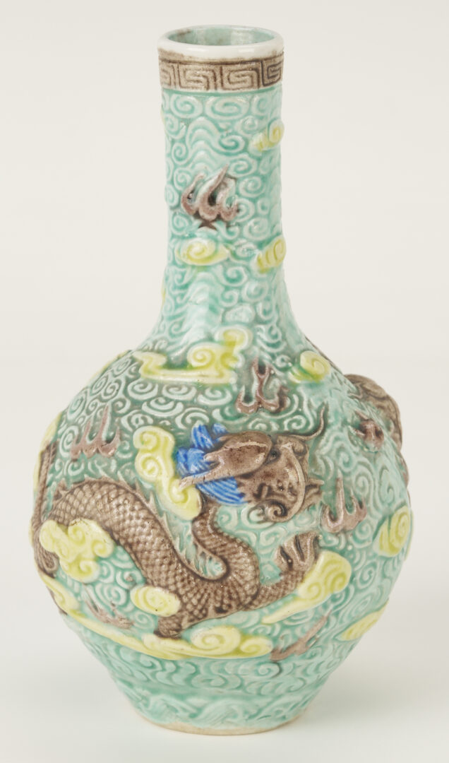 Lot 895: Chinese Molded Dragon Vase and 3 Snuff Bottles