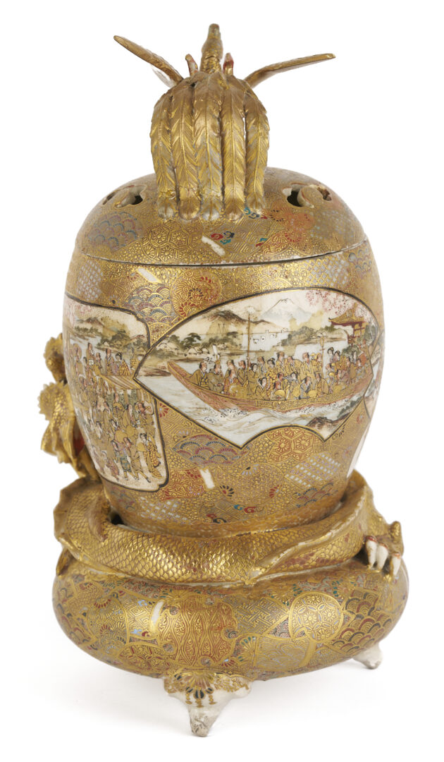 Lot 898: 3 Asian Porcelain Items, Japanese & Chinese