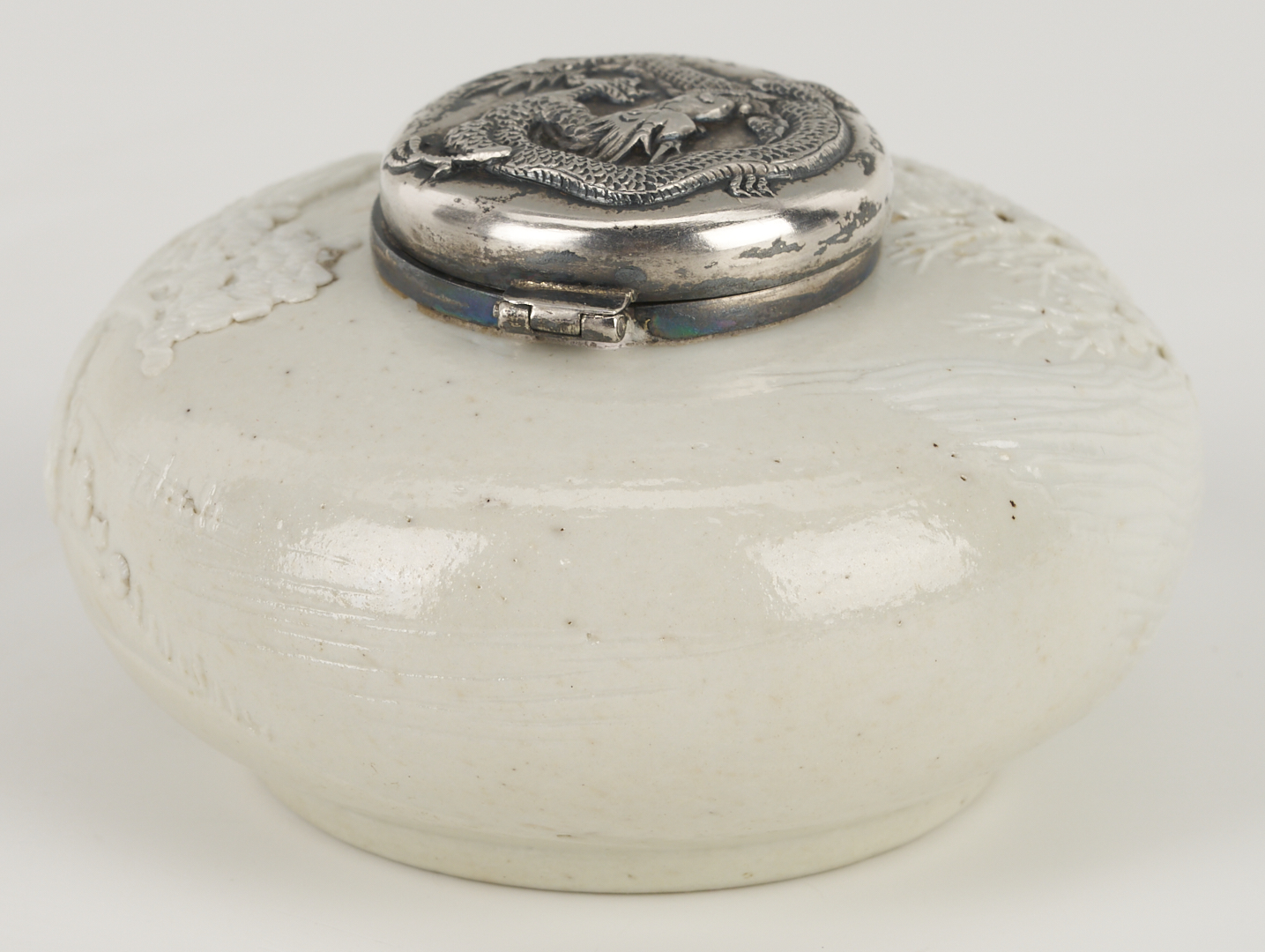 Lot 8: Chinese Silver and Dehua Porcelain Water Coupe