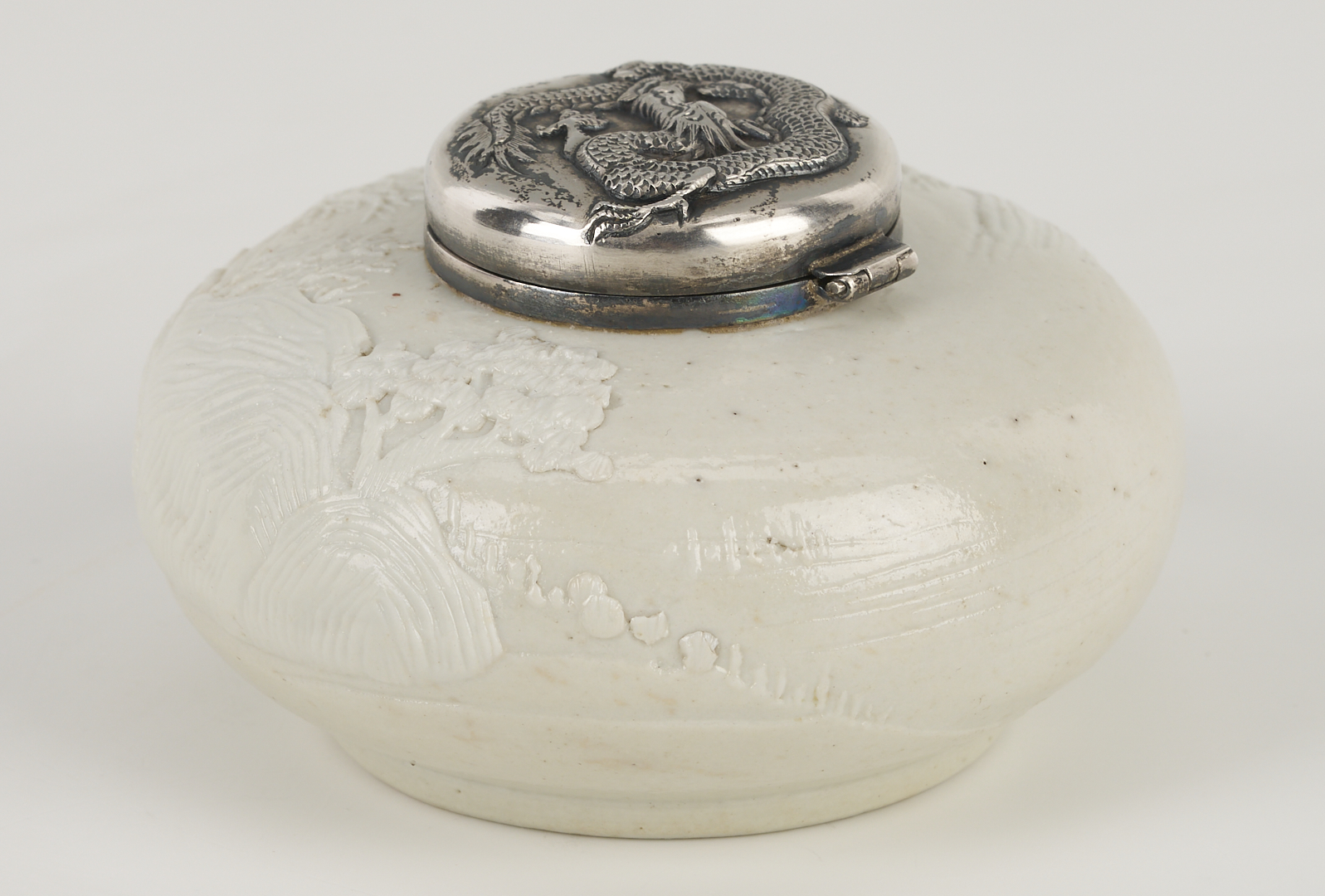 Lot 8: Chinese Silver and Dehua Porcelain Water Coupe