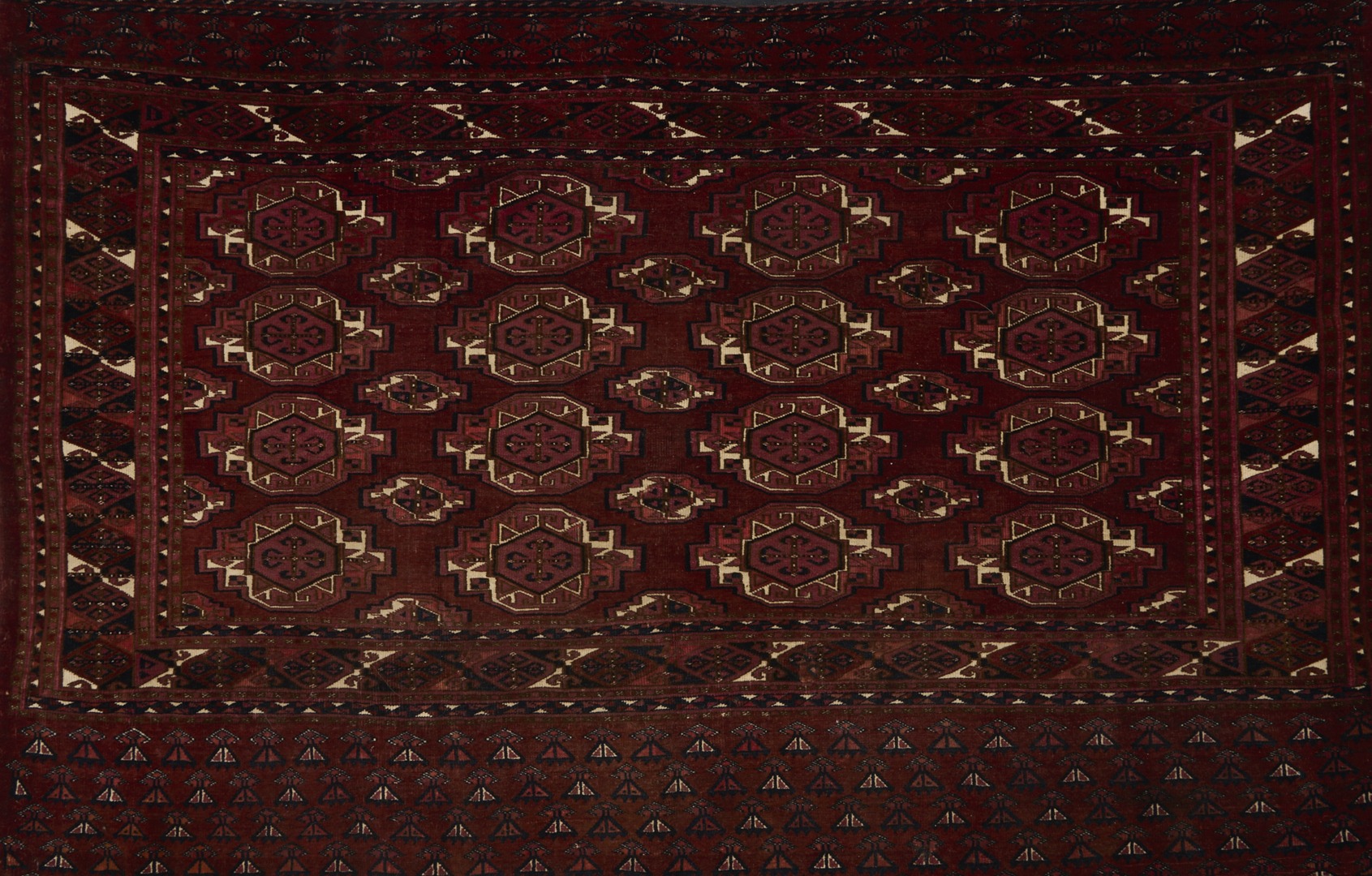 Lot 912: 2 Antique Turkmen Weavings Saryk & Saryk Torba