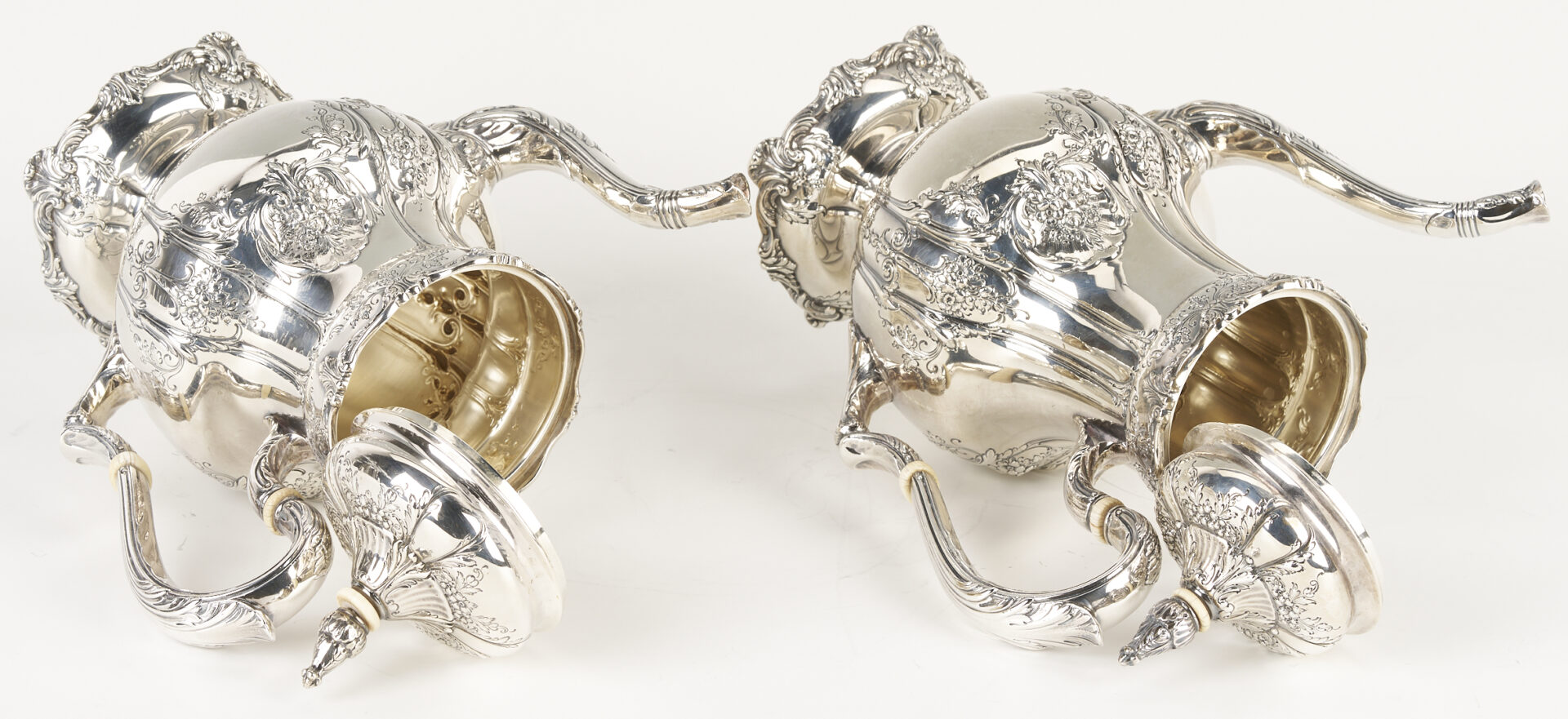 Lot 91: Richelieu Sterling Silver 7-pc Tea Set , 389 oz t.