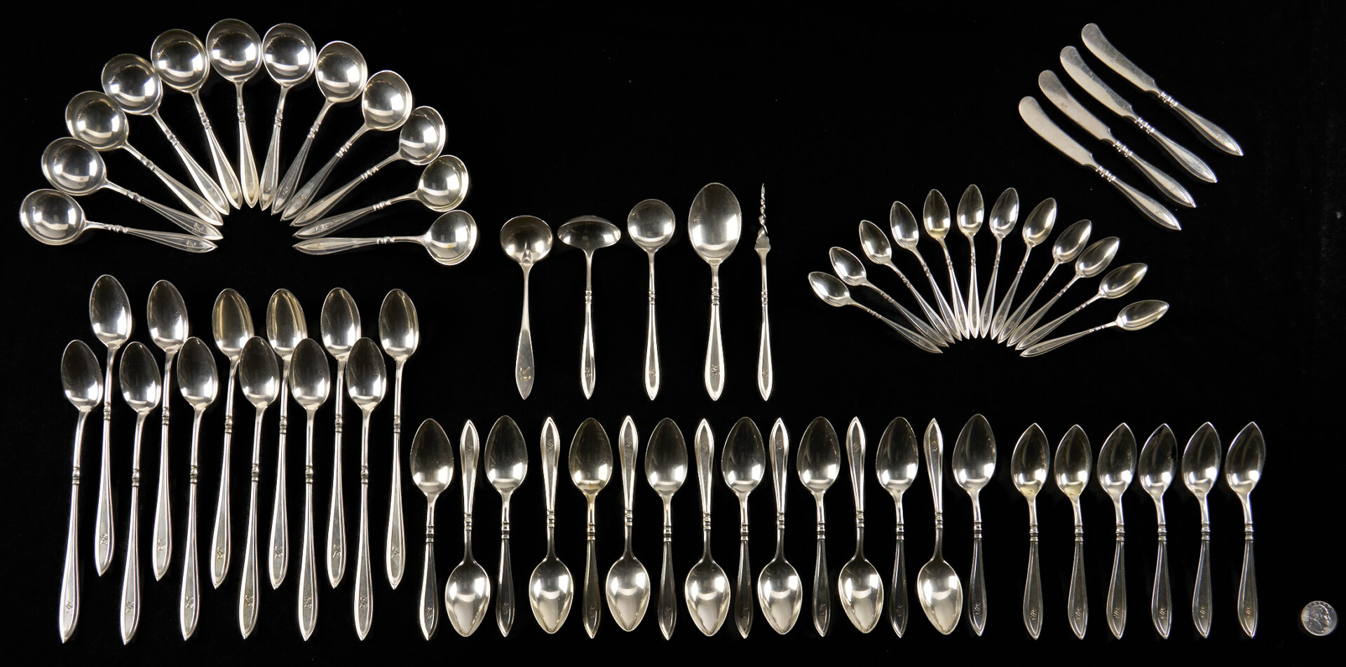Lot 92: 169 Pcs. Gorham Sterling Silver Flatware, Portsmouth Pattern