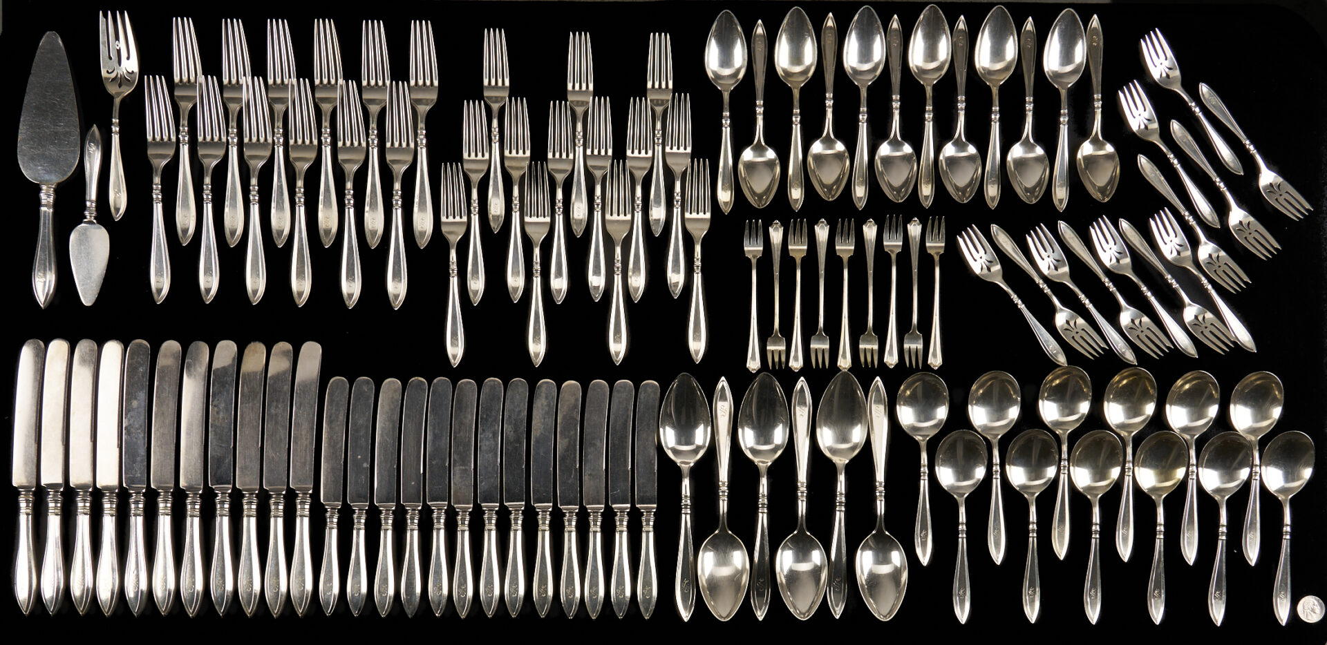 Lot 92: 169 Pcs. Gorham Sterling Silver Flatware, Portsmouth Pattern