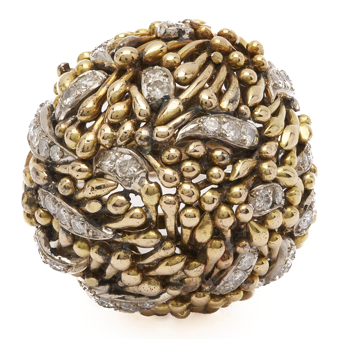 Lot 949: 14K Gold & Melee Diamond Cocktail Dome Ring