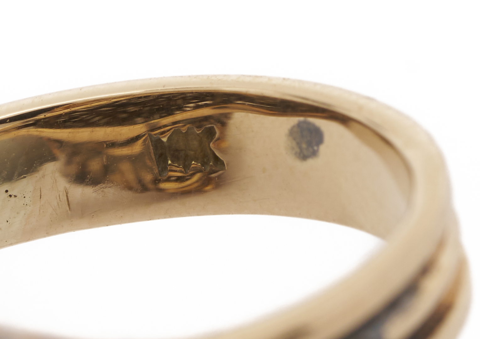 Lot 949: 14K Gold & Melee Diamond Cocktail Dome Ring