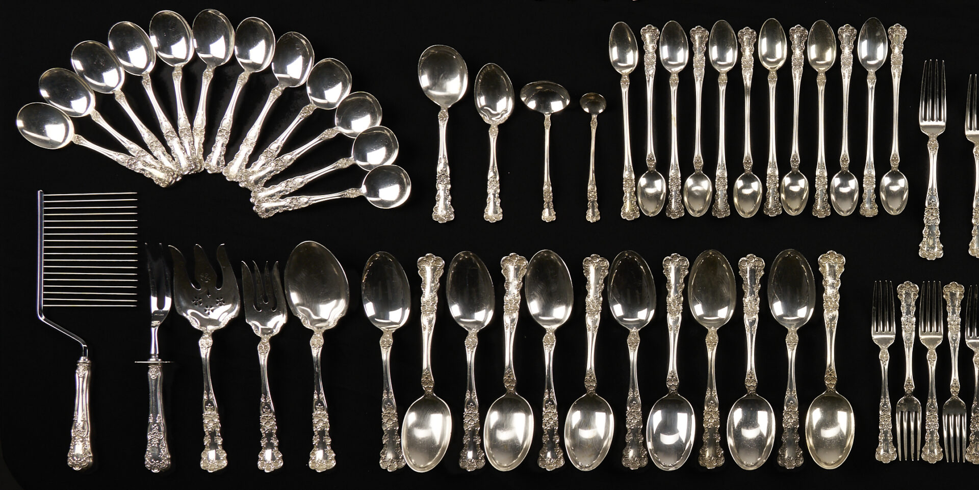 Lot 94: 137 Pc. Set Gorham Buttercup Sterling Flatware plus 17 other pcs.