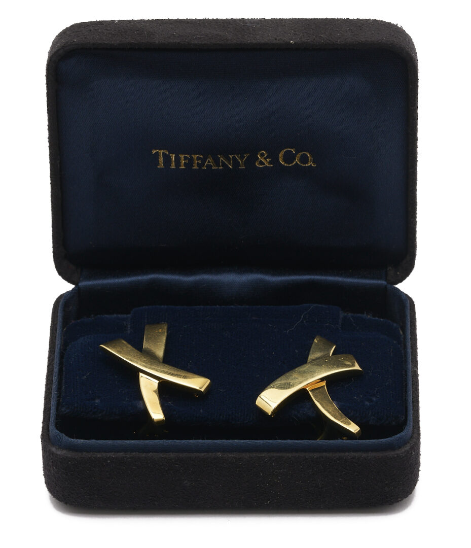Lot 954: Tiffany & Co. 18K Gold Paloma Picasso Graffiti X Earrings