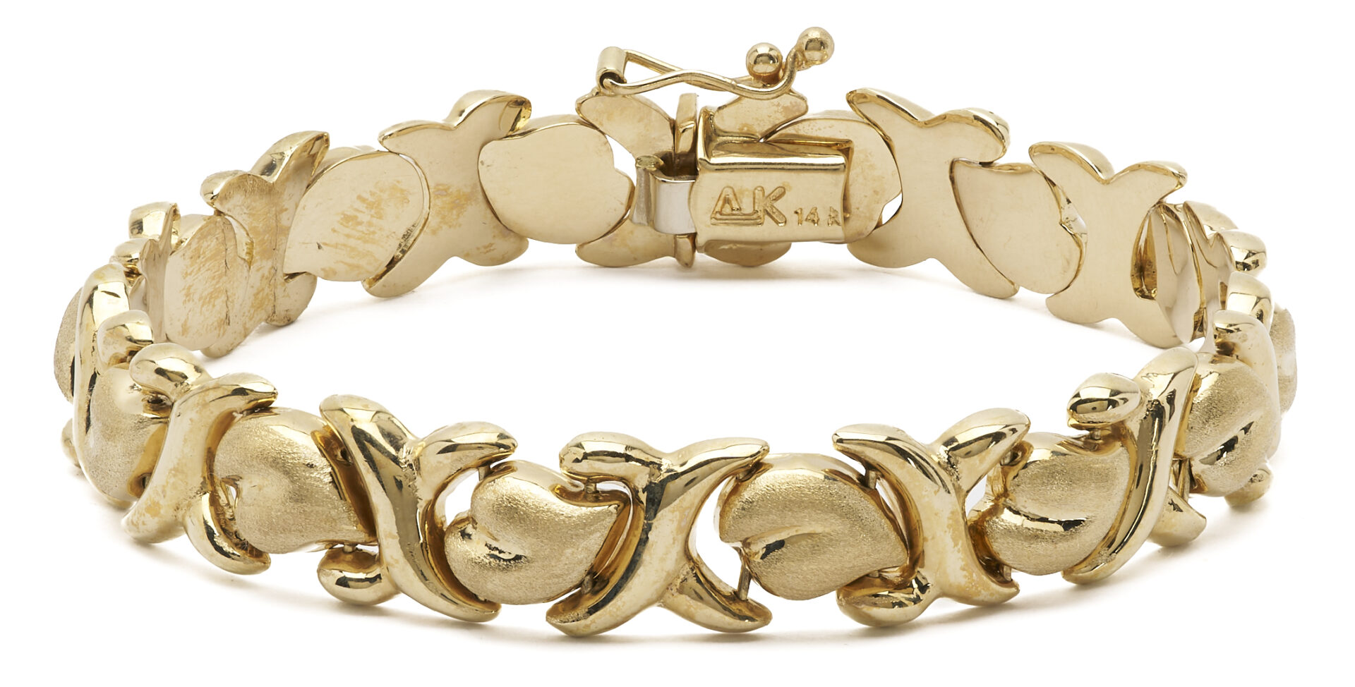 Lot 966: 14K Gold Heart Link Bracelet