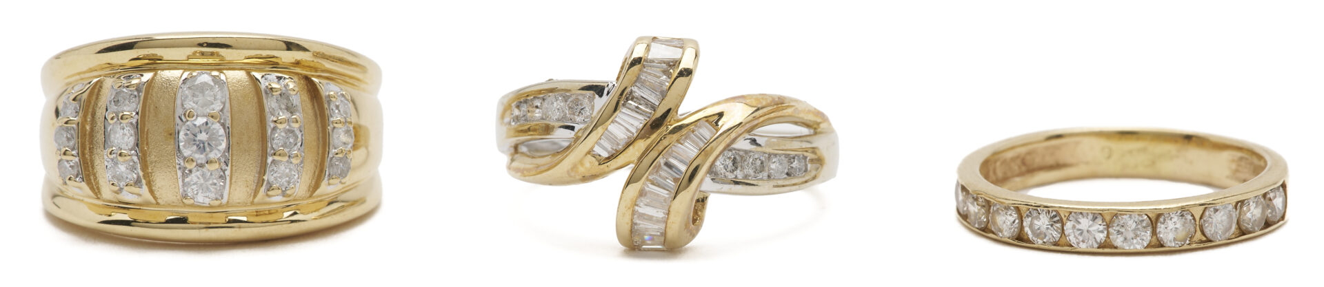 Lot 971: Three 14K Gold & Diamond Rings