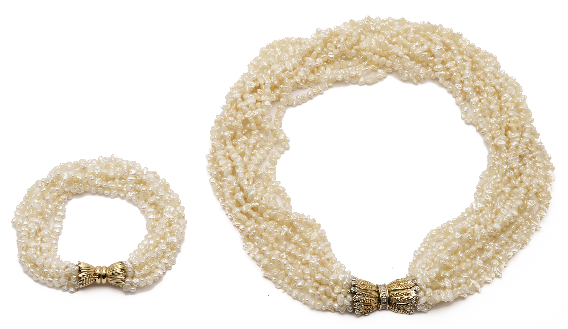 Lot 976: Multi Strand Freshwater Pearl Necklace & Bracelet