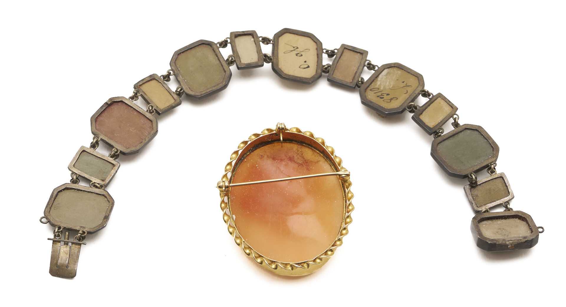 Lot 980: 4 Gold, Silver, & Gemstone Jewelry Items