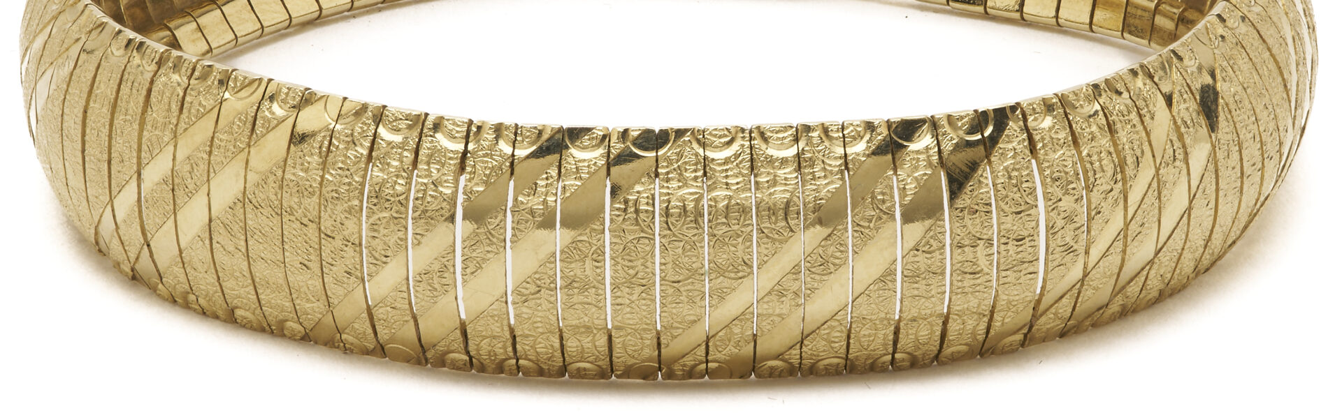 Lot 981: 10K Italian Gold Bracelet