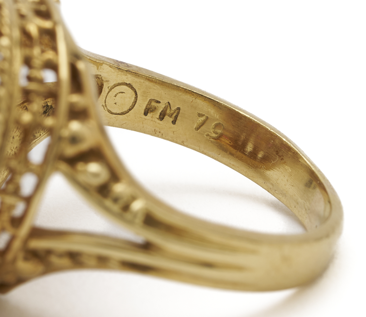 Lot 984: 18K Gold, Ruby & Diamond Crown Ring