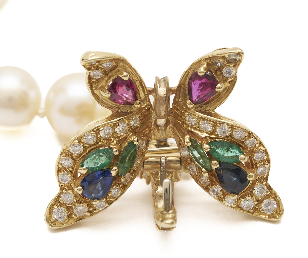 Lot 990: Pearl Necklace w/ 14K Gold & Gemstone Butterfly Clasp