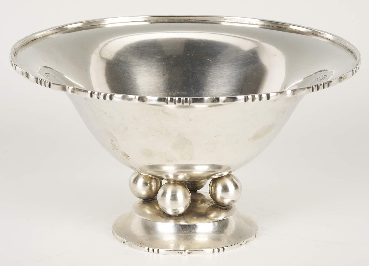 Lot 993: 3 European Silver Items: Bowl, Pill Box, and Vase