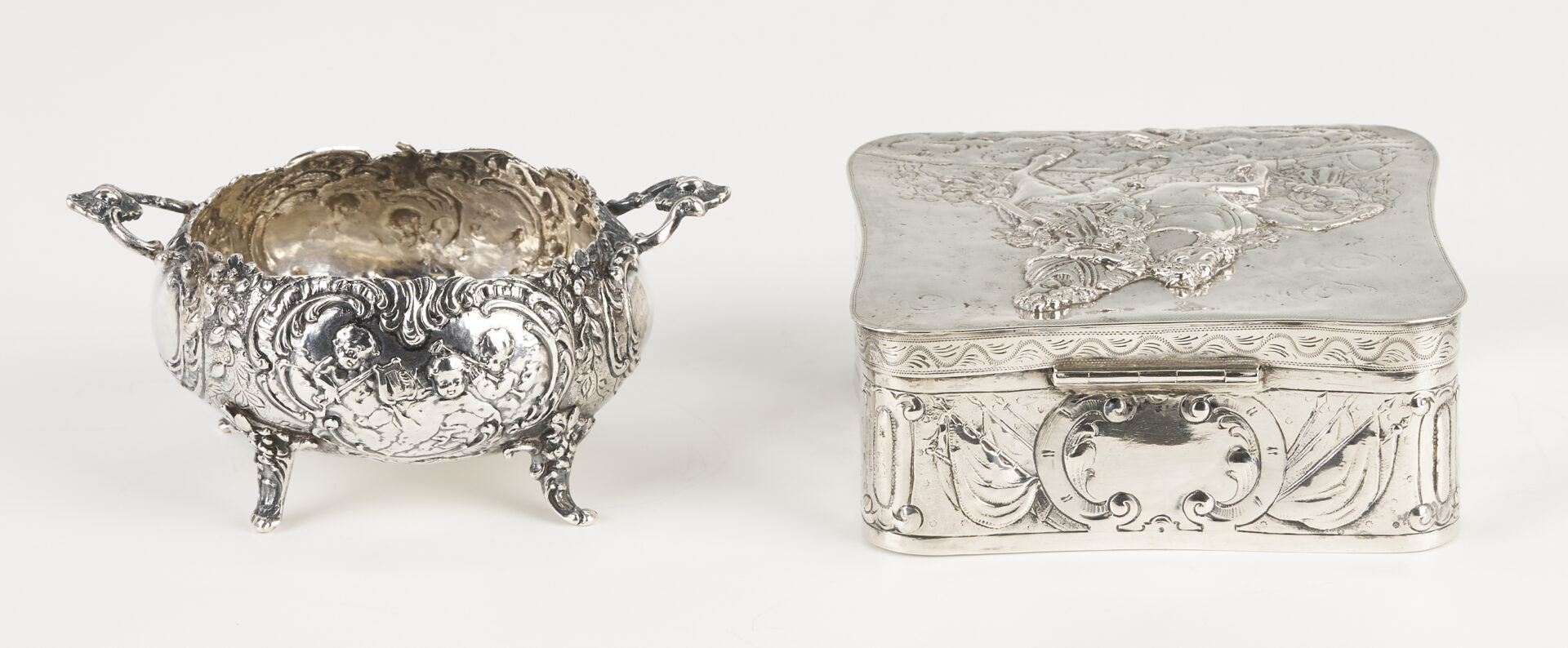 Lot 994: 4 pcs Continental Silver: Box, Sugar and Server plus Sterling Magnifying Glass