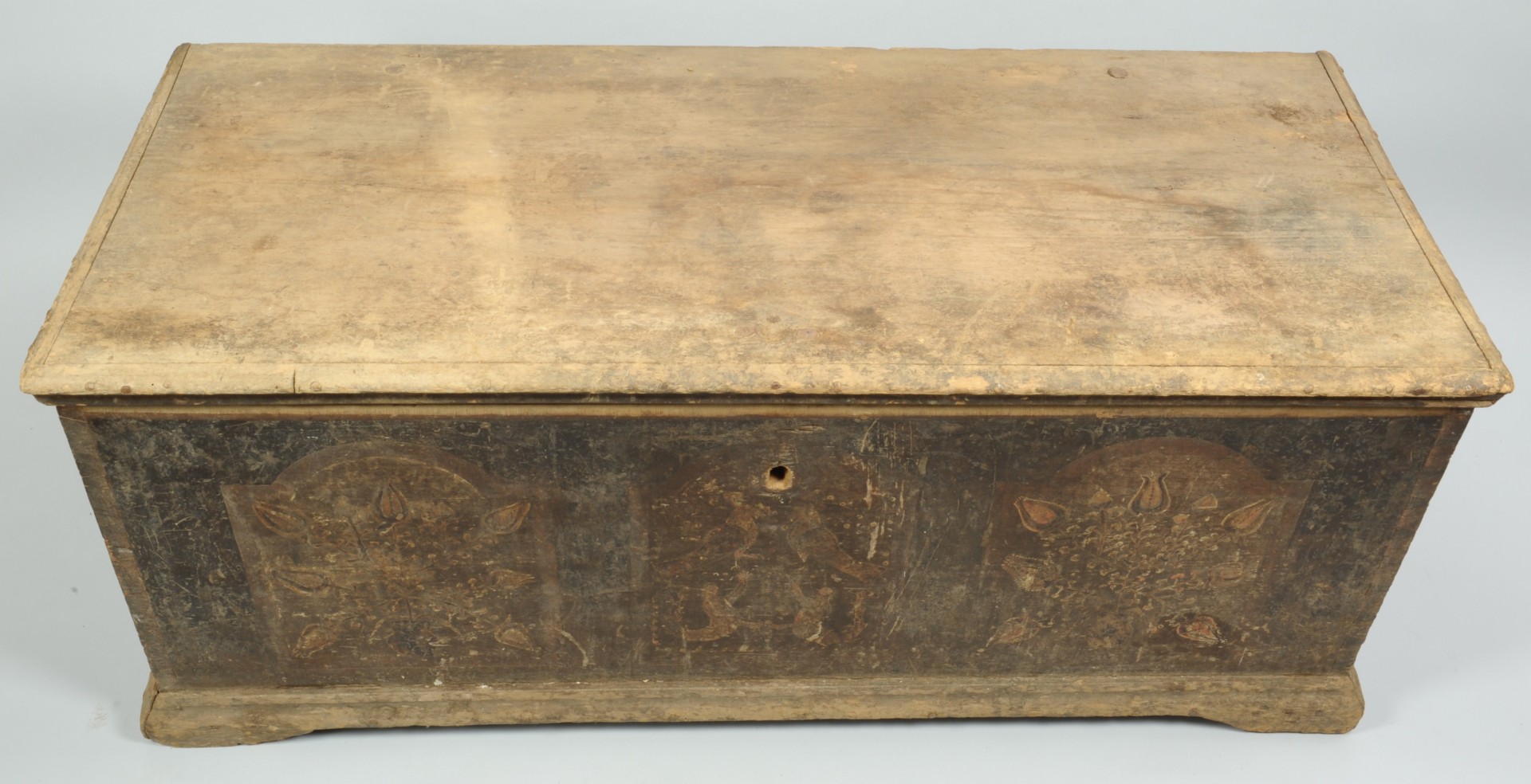 Lot 81: Wythe County, VA Paint Decorated Blanket Chest